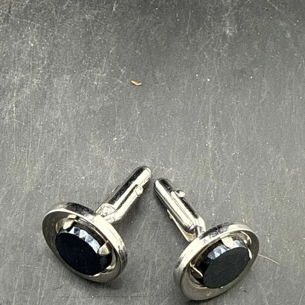 Vintage Silver Tone Black Onyx Look Round Cufflinks Mens Formal Jewelry Pair